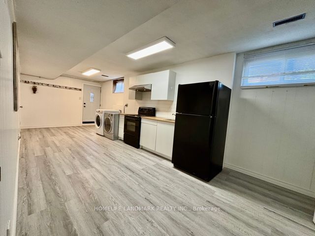 46 Crestwood Road Basement, Vaughan, ON L4J 1A5 4