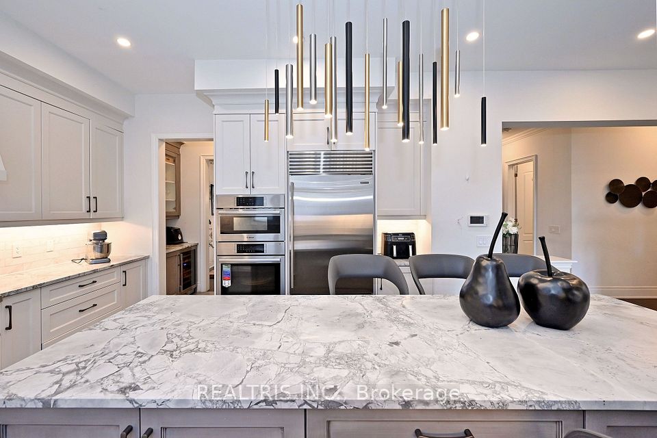 51 Pellegrini Drive, Vaughan, ON L4H 4N3 13