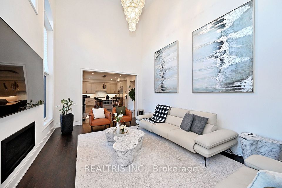 51 Pellegrini Drive, Vaughan, ON L4H 4N3 19