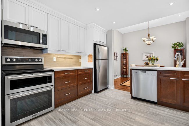 174 Bayview Fairways Drive, Markham, ON L3T 2Y8 13