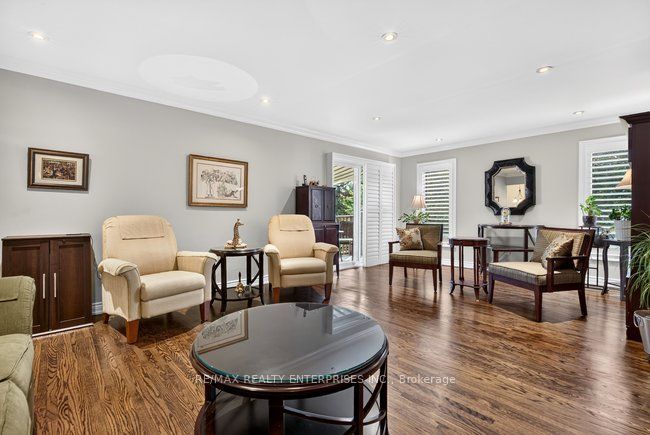 174 Bayview Fairways Drive, Markham, ON L3T 2Y8 6