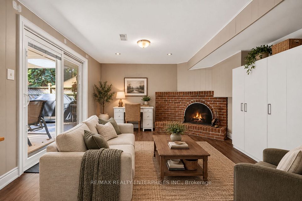 174 Bayview Fairways Drive, Markham, ON L3T 2Y8 22