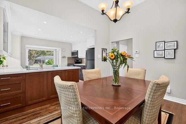 174 Bayview Fairways Drive, Markham, ON L3T 2Y8 9