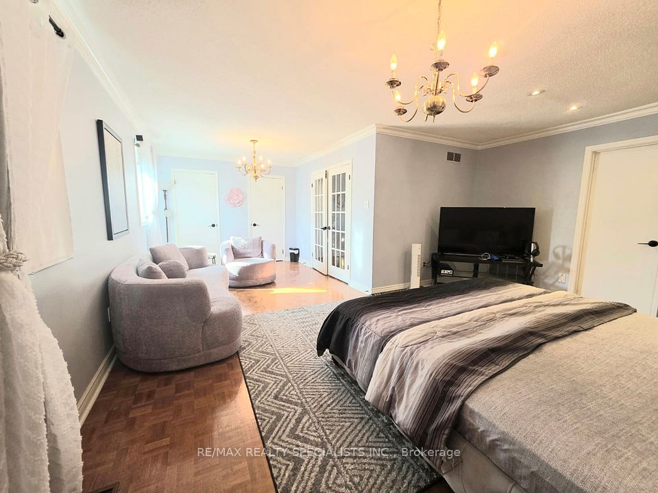 41 Claudia Avenue, Vaughan, ON L4L 6S2 17