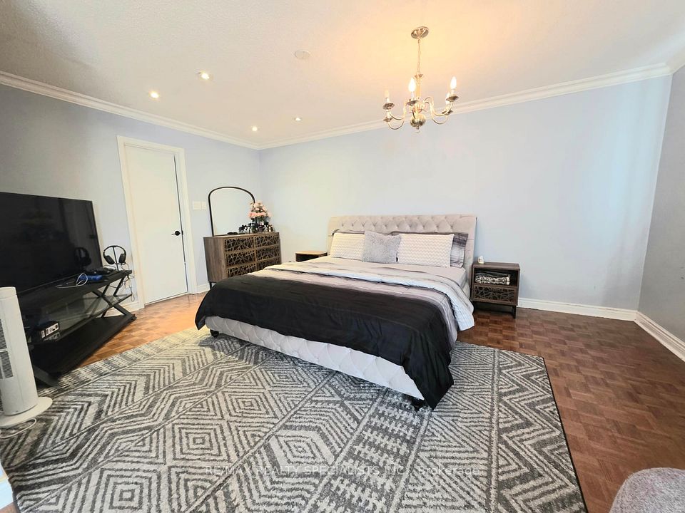 41 Claudia Avenue, Vaughan, ON L4L 6S2 18
