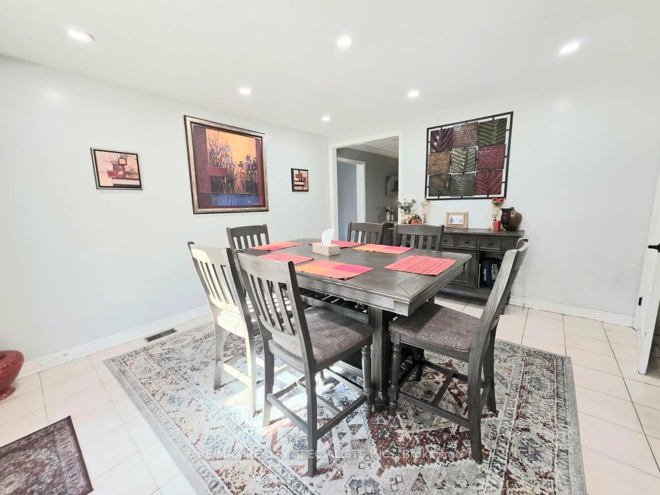 41 Claudia Avenue, Vaughan, ON L4L 6S2 8