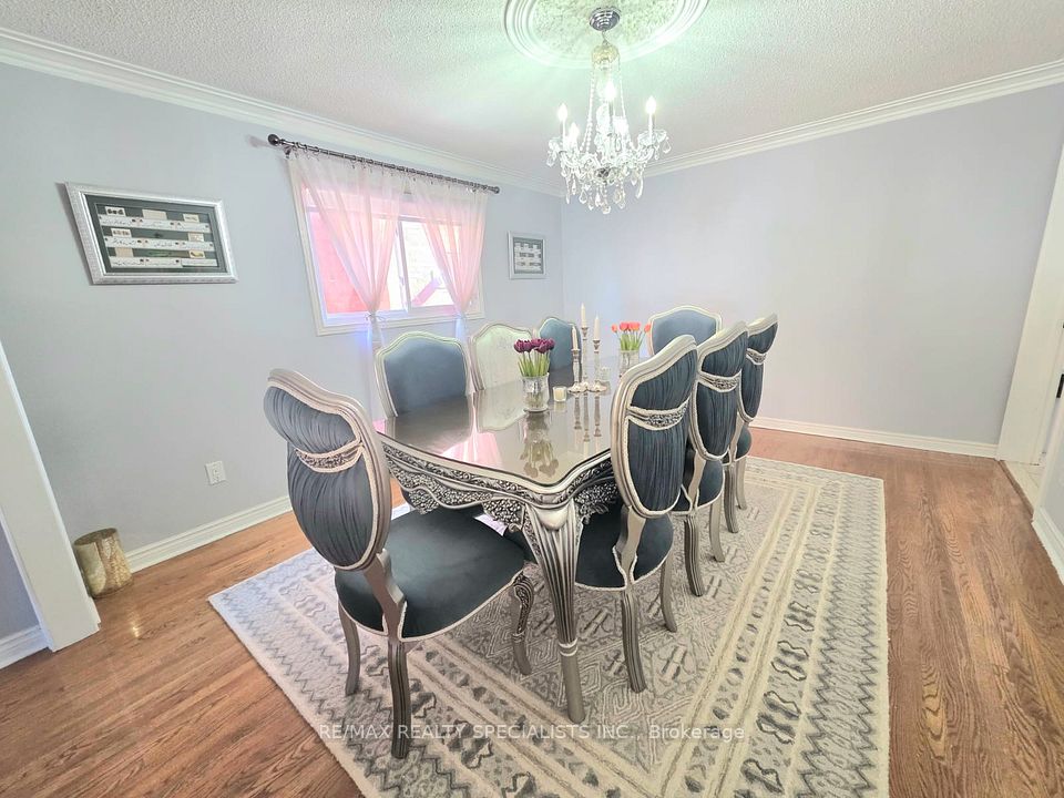 41 Claudia Avenue, Vaughan, ON L4L 6S2 7