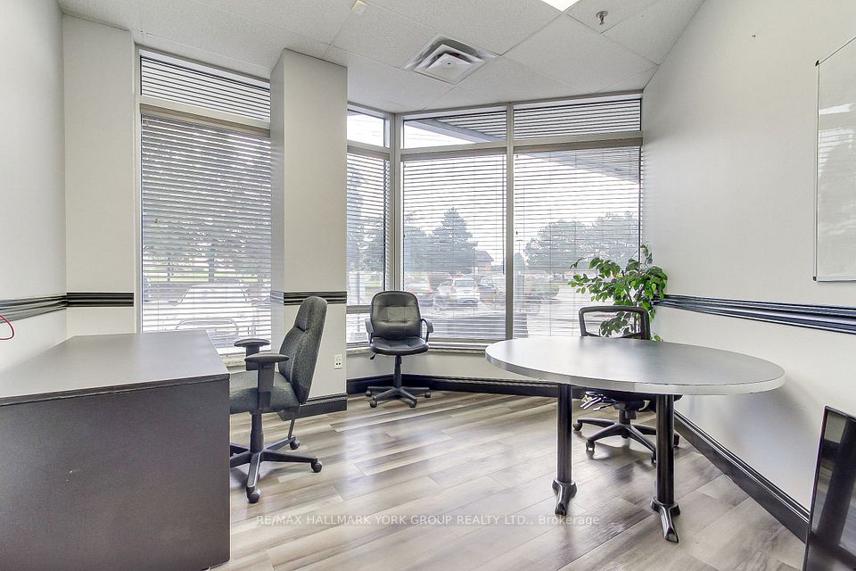 7050 Weston Road 101, Vaughan, ON L4L 8G7 23