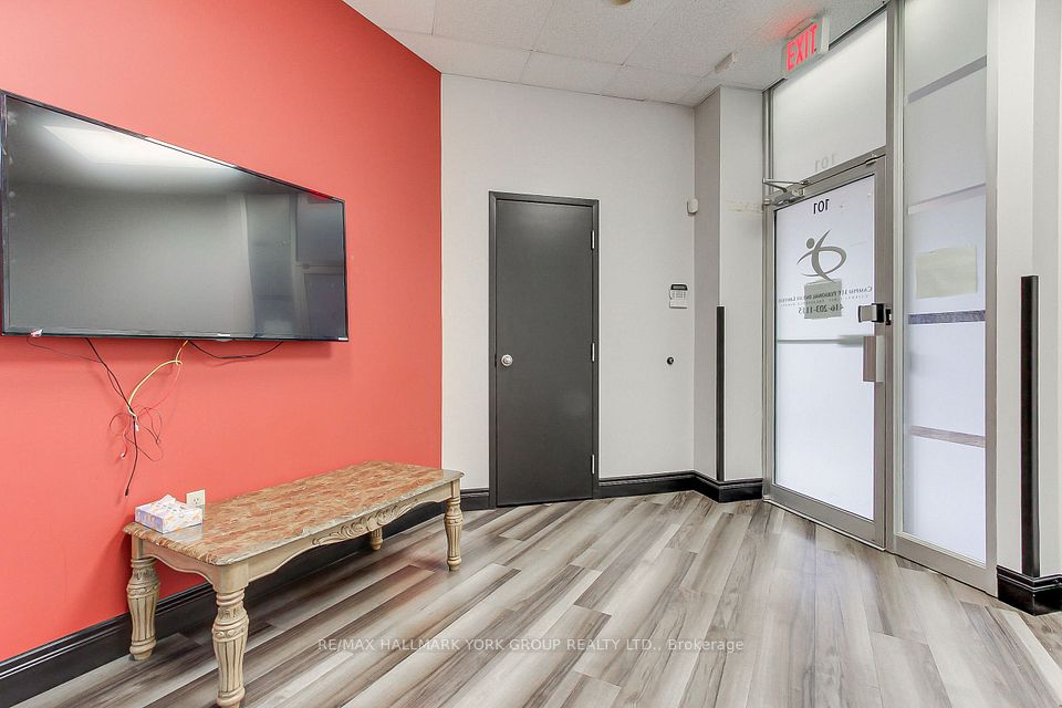 7050 Weston Road 101, Vaughan, ON L4L 8G7 18