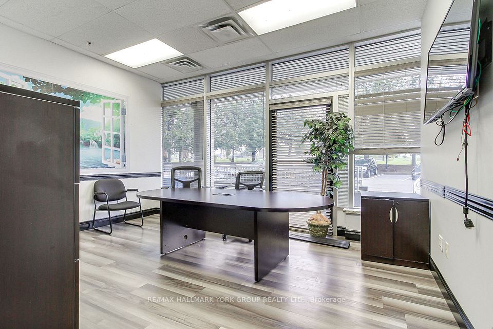 7050 Weston Road 101, Vaughan, ON L4L 8G7 24