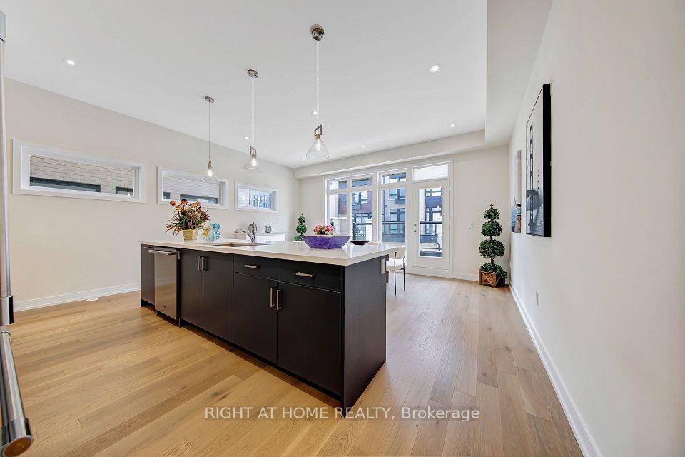 62 Ingersoll Lane, Richmond Hill, ON L4E 1G9 9