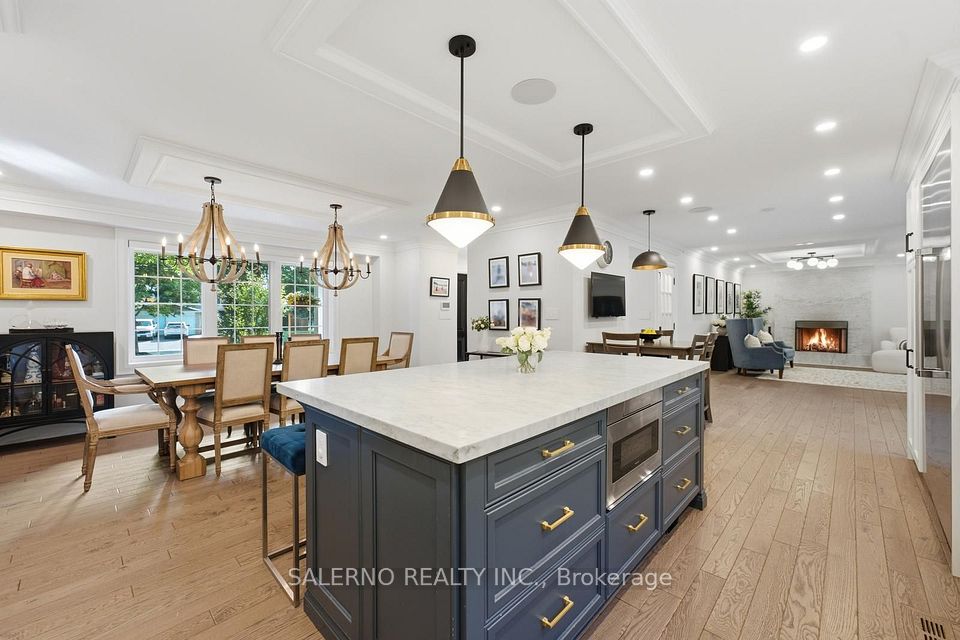 35 Sir Constantine Drive, Markham, ON L3P 2X4 15