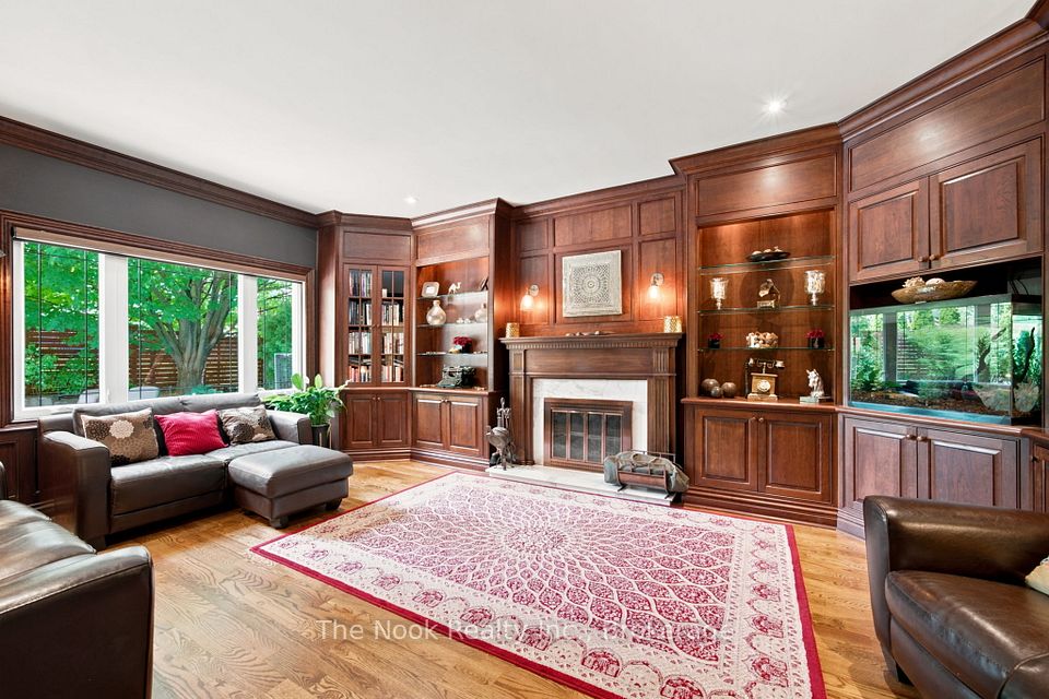 1018 Lockwood Circle, Newmarket, ON L3X 1M2 15