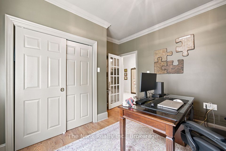 1018 Lockwood Circle, Newmarket, ON L3X 1M2 20