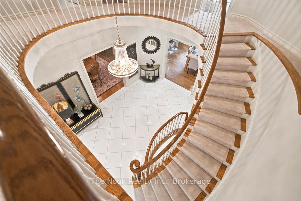1018 Lockwood Circle, Newmarket, ON L3X 1M2 23