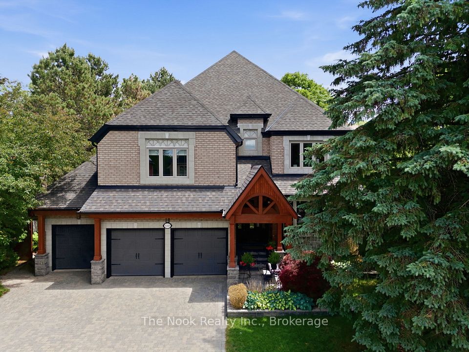 Detached at 1018 Lockwood Circle, Newmarket, ON L3X 1M2