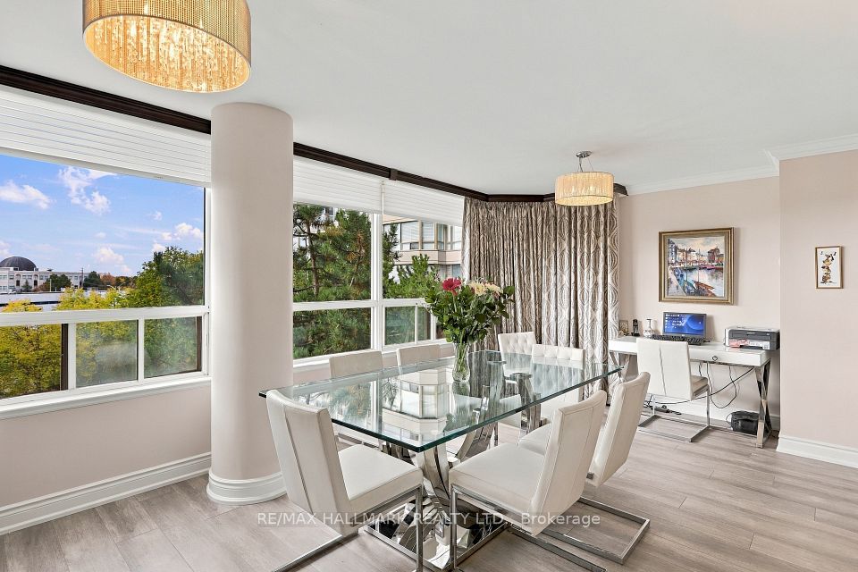 7 Townsgate Drive 415, Vaughan, ON L4J 7Z9 9