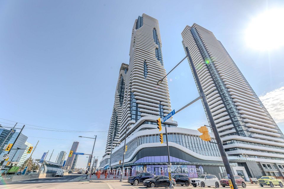 225 Commerce Street 6303, Vaughan, ON L4K 0P9 2