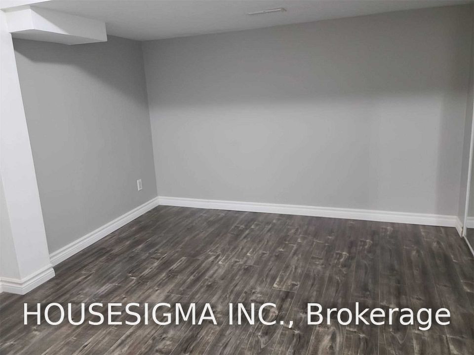 329 Bathurst Glen Drive B1, Vaughan, ON L4J 9A3 8