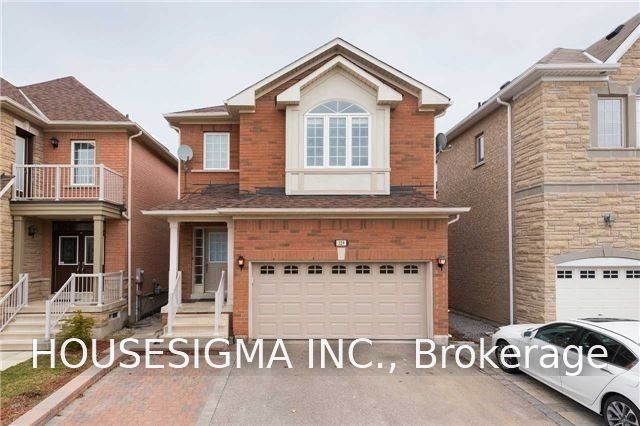 Detached at 329 Bathurst Glen Drive B1, Vaughan, ON L4J 9A3
