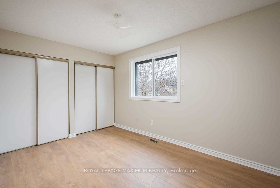 97 Coles Avenue, Vaughan, ON L4L 1L8 23
