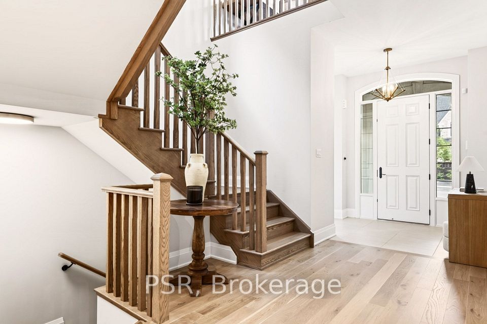 33 Pine Heights Drive, Vaughan, ON L4L 1A6 5