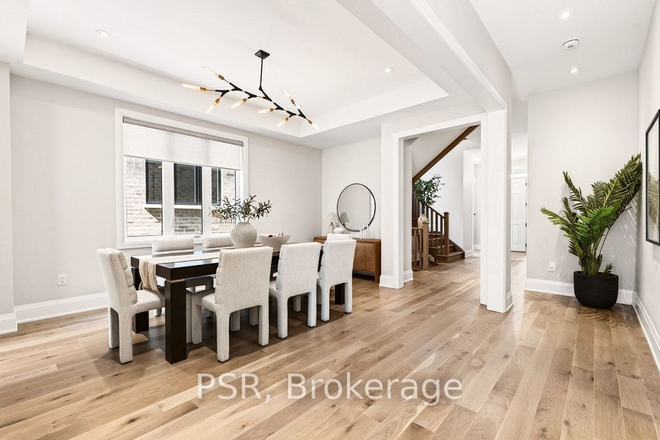 33 Pine Heights Drive, Vaughan, ON L4L 1A6 8