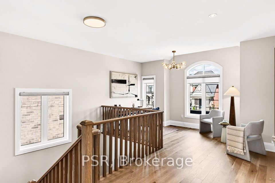 33 Pine Heights Drive, Vaughan, ON L4L 1A6 25