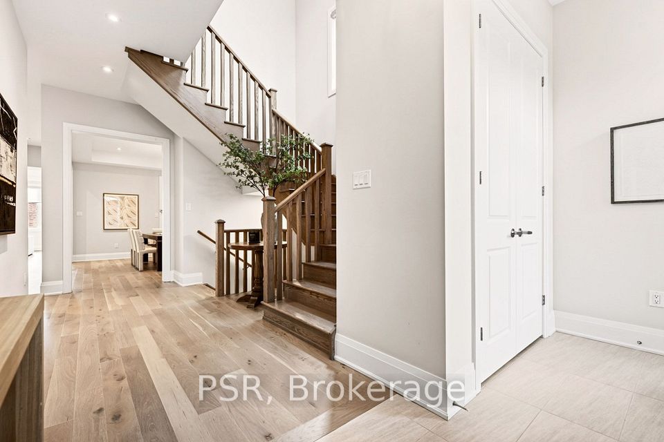 33 Pine Heights Drive, Vaughan, ON L4L 1A6 3