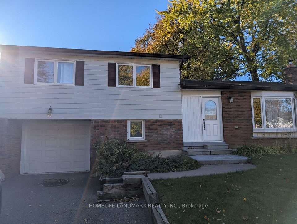Detached at 77 Parkway Avenue, Markham, ON L3P 2H1