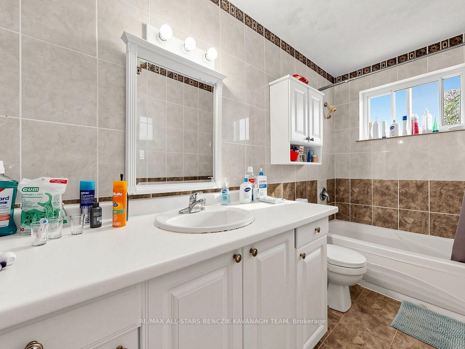 171 Church Street, Markham, ON L3P 2M2 13