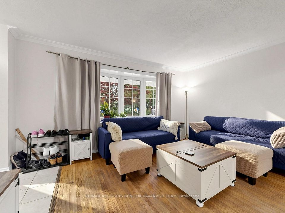 171 Church Street, Markham, ON L3P 2M2 2