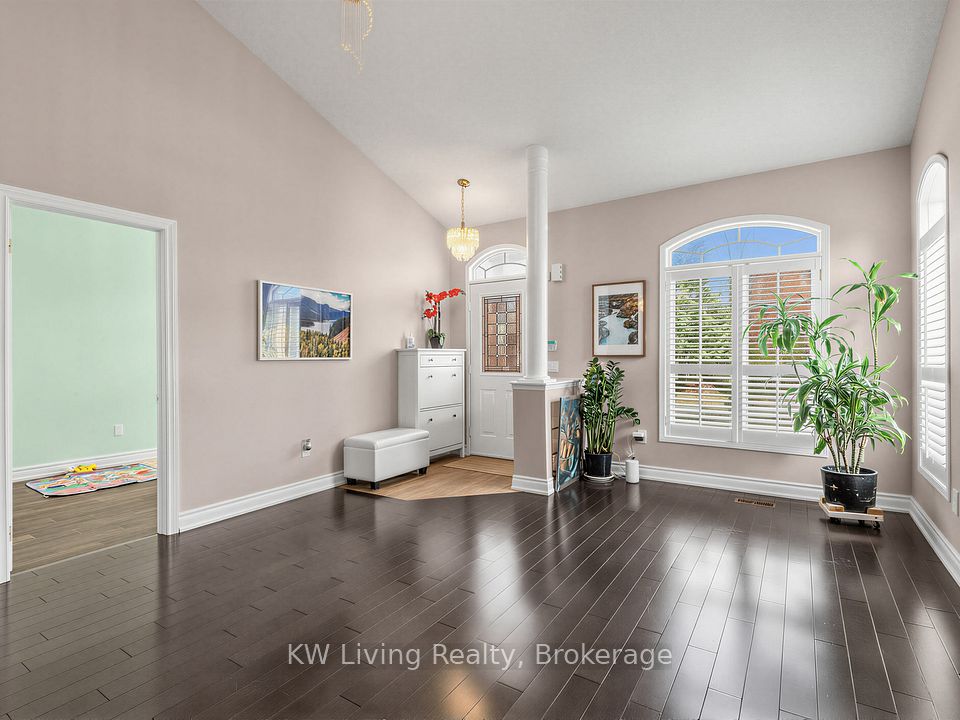 21 Cliveden Place, Markham, ON L6C 2S4 6