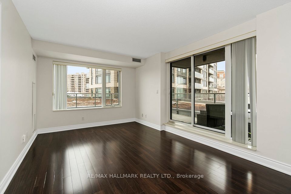 253 South Park Road 308, Markham, ON L3T 0B4 11
