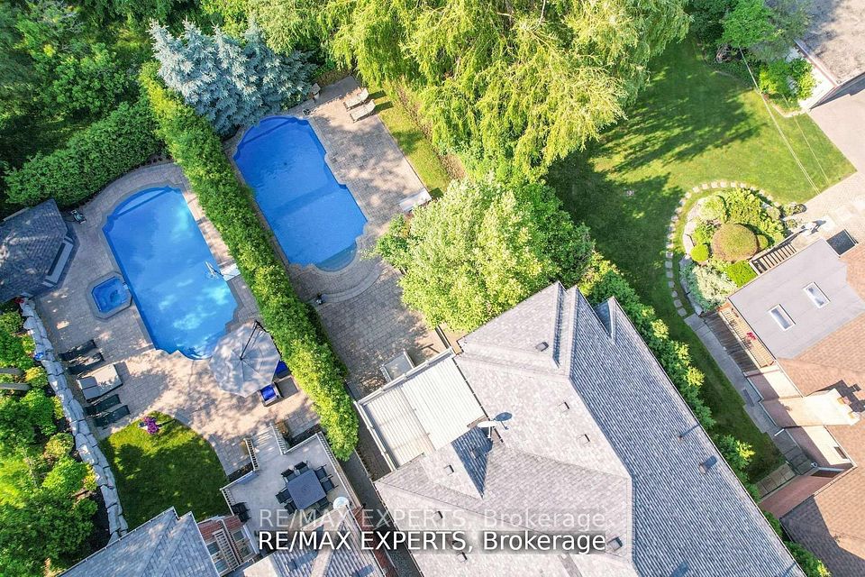 188 King High Drive, Vaughan, ON L4J 3N5 5