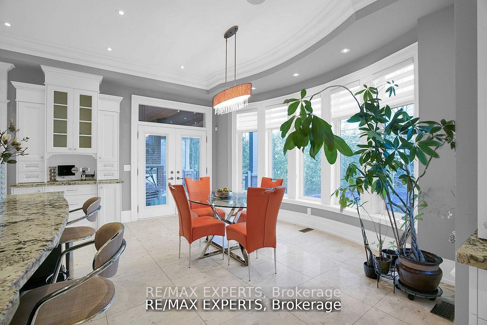 188 King High Drive, Vaughan, ON L4J 3N5 18