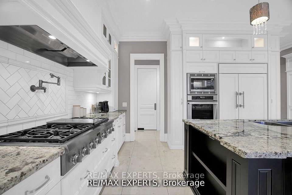 188 King High Drive, Vaughan, ON L4J 3N5 19