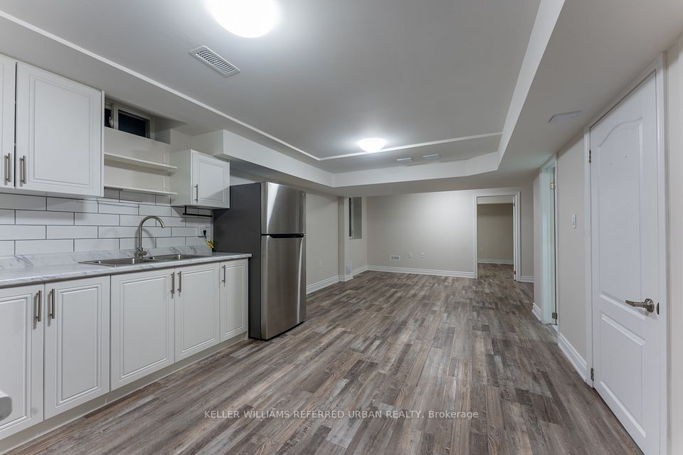 230 Waterside Crescent, Vaughan, ON L6A 1V3 7