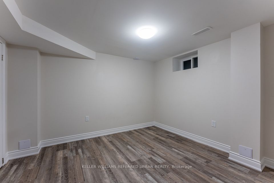 230 Waterside Crescent, Vaughan, ON L6A 1V3 8