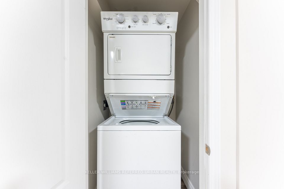 230 Waterside Crescent, Vaughan, ON L6A 1V3 5