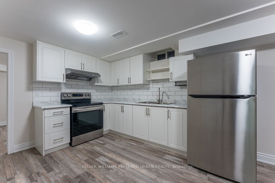 230 Waterside Crescent, Vaughan, ON L6A 1V3 3