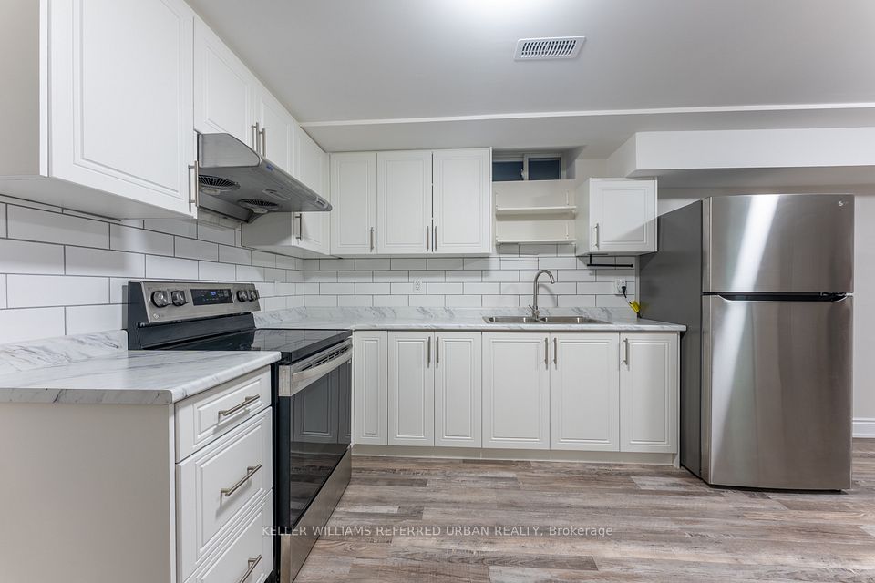 230 Waterside Crescent, Vaughan, ON L6A 1V3 6