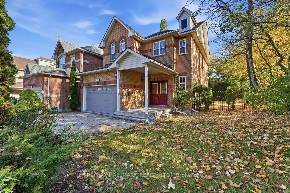 130 Old Colony Road, Richmond Hill, ON L4E 3V1 3