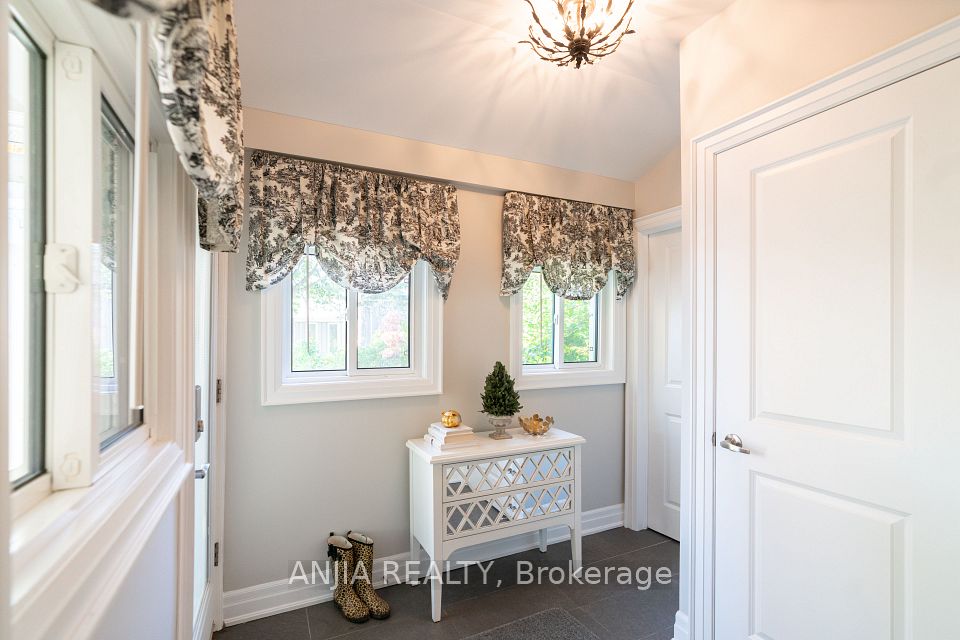 49 Church Street, Markham, ON L3P 2M1 22