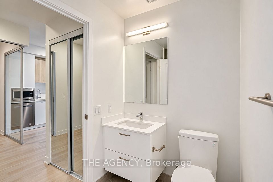 30 Upper Mall Way 1108, Vaughan, ON L4J 0L7 19