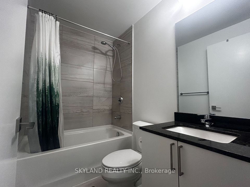 278 Buchanan Drive 609E, Markham, ON L3R 8G9 4