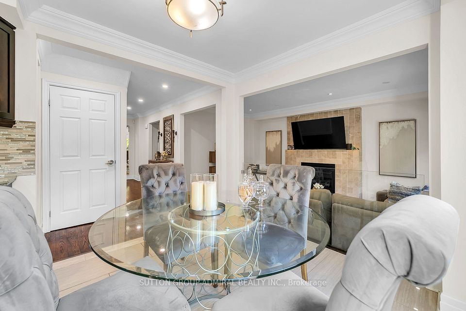 37 Gretman Crescent, Markham, ON L3T 5L9 16
