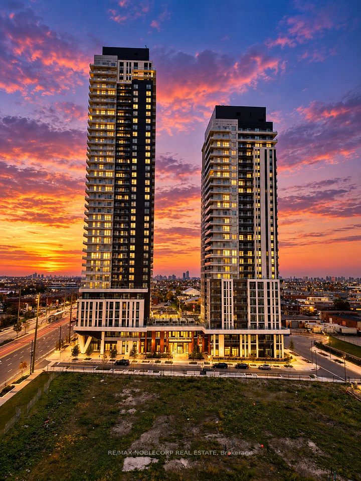 Condo Apartment at 5 Meadowdale Road 1707A, Vaughan, ON L4K 0C7