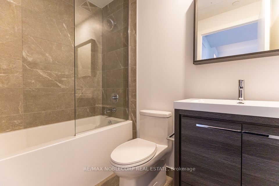 5 Meadowdale Road 1707A, Vaughan, ON L4K 0C7 14