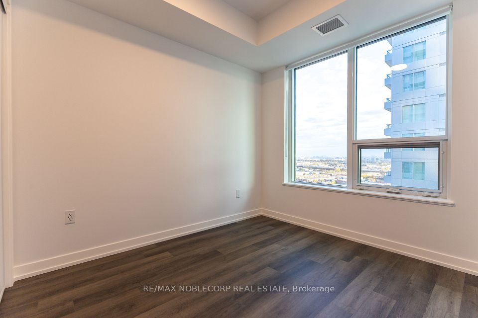 5 Meadowdale Road 1707A, Vaughan, ON L4K 0C7 13